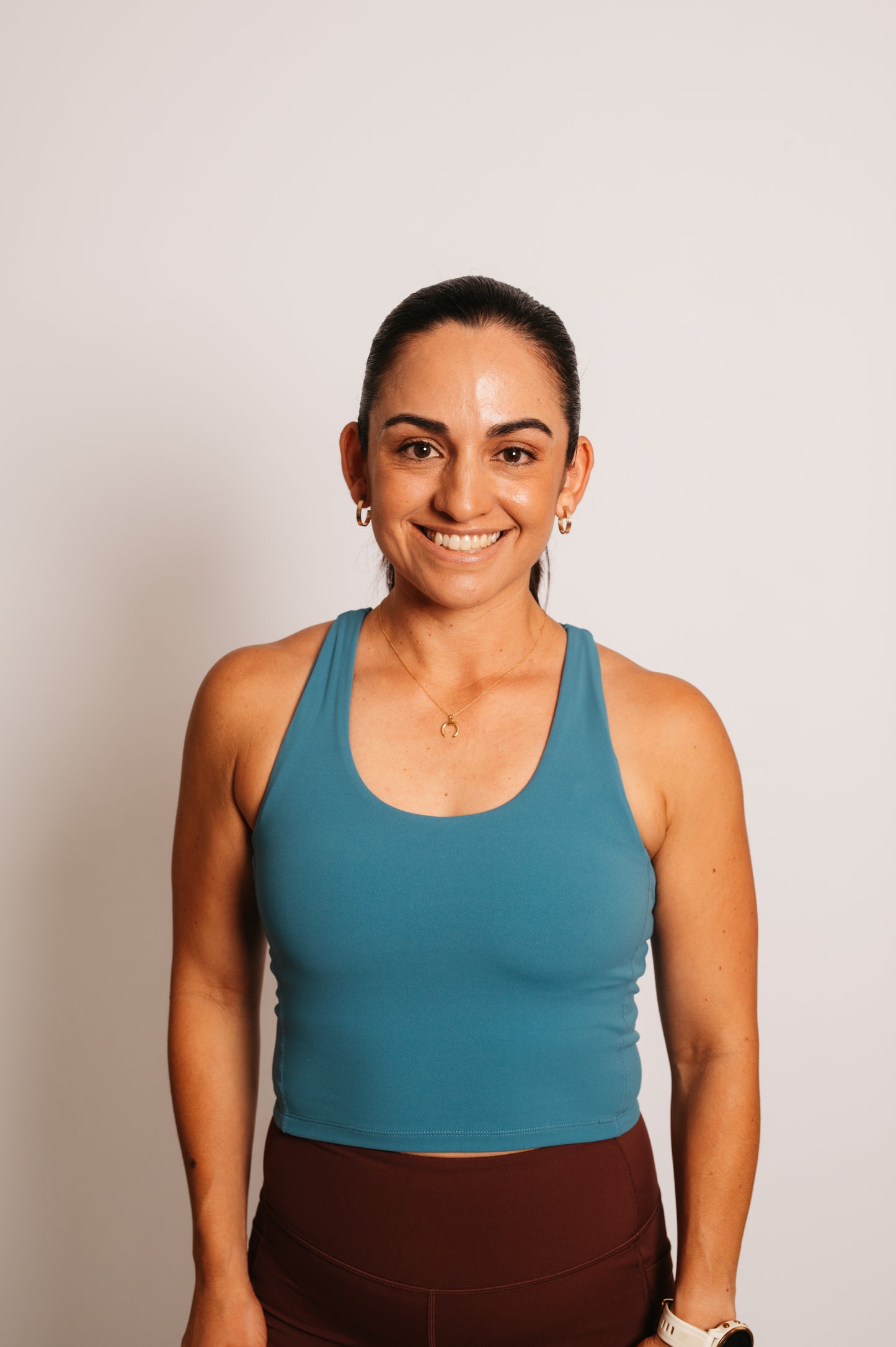 The Tempo Crop - Best Running Sports Bra with Phone Pocket