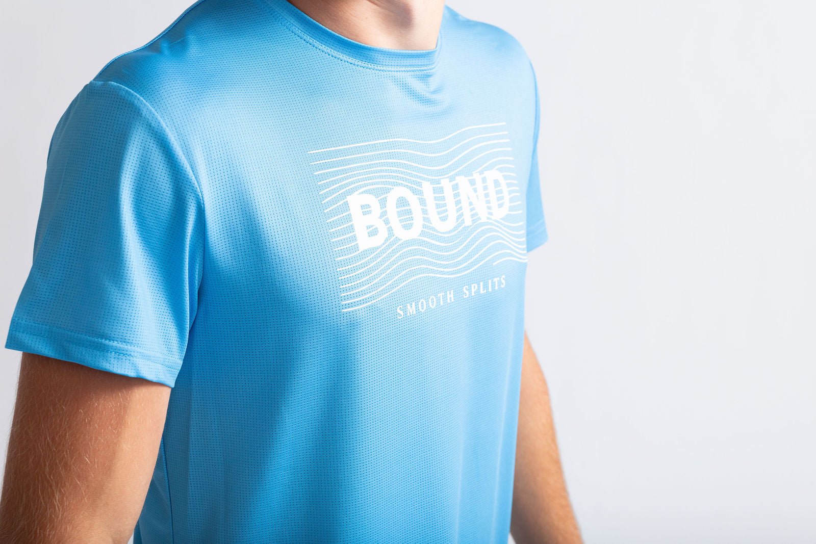 Smooth Splits Short Sleeve close-up of BOUND chest print and fabric